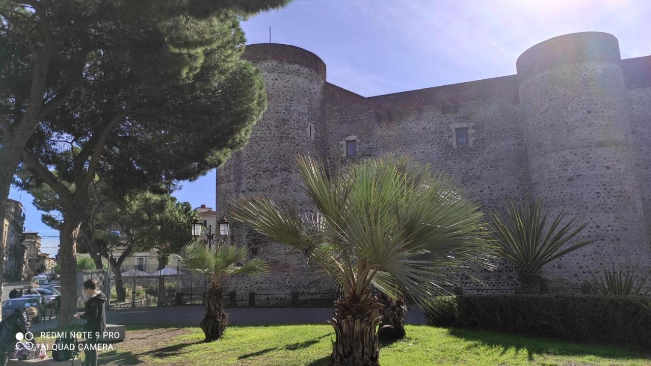 Vacanzella Aeroporto di Catania Fontana Rossa Esterno foto